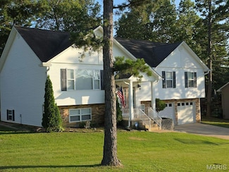 322 Christina Ln, Poplar Bluff, MO 63901