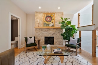 1616 Denniston St, Pittsburgh, PA 15217