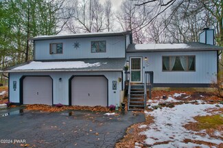 227 Wild Meadow Dr, Milford, PA 18337