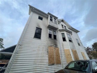 6 Goddard St, Providence, RI 02908