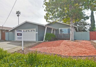 4294 Woodcrest Dr, Fremont, CA 94538