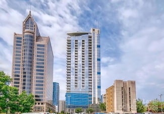 333 W Trade St Unit 2601, Charlotte, NC 28202