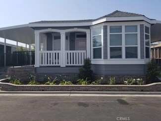 4211 W 1st St Unit 138, Santa Ana, CA 92703