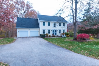 30 Pepperbush Dr, Amston, CT 06231