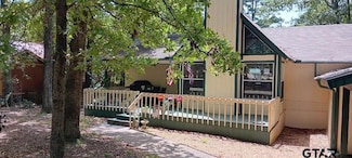 275 Wildwood Trail, Holly Lake Ranch, TX 75765