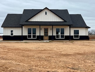 201 Jimmy Ln, Millsap, TX 76066
