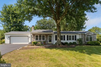1894 Rampart Ln, Lansdale, PA 19446
