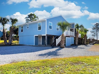 320 Moonrise Ave, Port Saint Joe, FL 32456