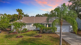 4779 Maid Marian Ln, Sarasota, FL 34232