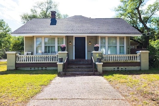 233 N 7th St, Beaumont, TX 77702