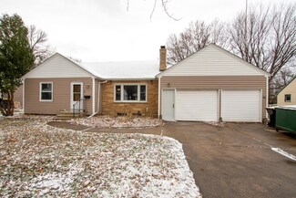 803 S Park St, Fairfax, MN 55332
