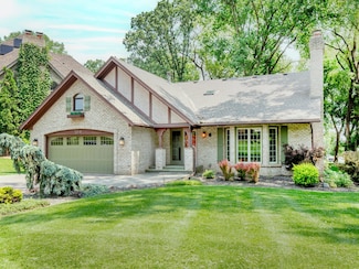 5310 Paola Cir, Bloomington, MN 55437