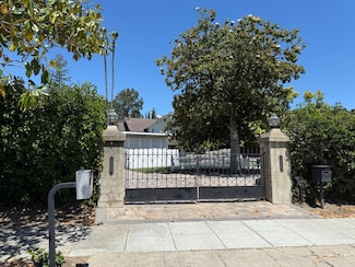 1130 Edgewood Rd, Redwood City, CA 94062