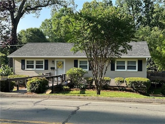 2400 Queen St, Winston Salem, NC 27103