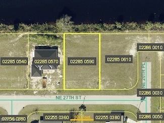 2007 NE 27th St, Cape Coral, FL 33909