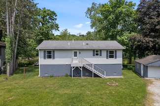 11256 W Horseshoe Bend Rd, Brookston, IN 47923