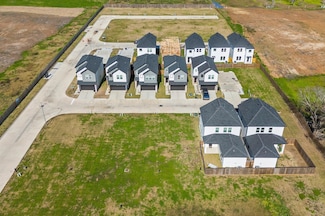 6408 Pregonero Ln, Houston, TX 77048