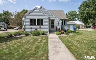 605 9th Ave, de Witt, IA 52742
