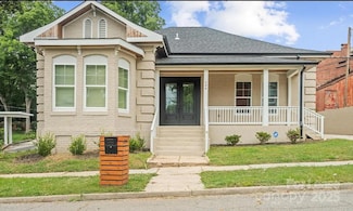 204 W Wade St, Wadesboro, NC 28170