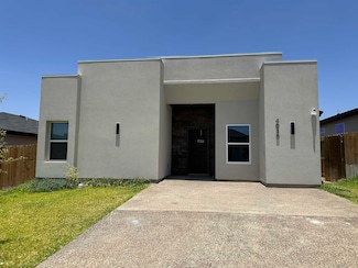 4018 Ave Fenix Dr, Laredo, TX 78046