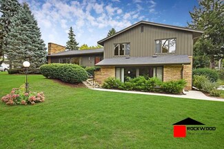 305 Del Mar Dr, Madison, WI 53704