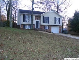 1721 Timbercrest Cir, Birmingham, AL 35235