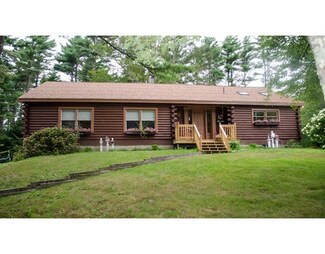 15 Dr Braley Rd, Rochester, MA 02770