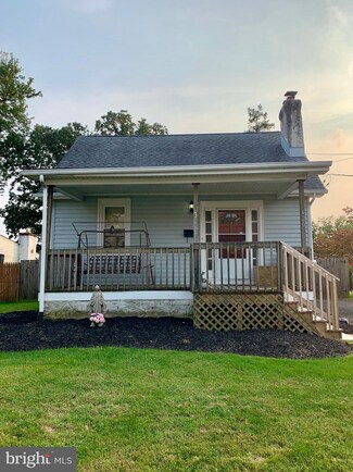 420 Woodlawn Ave, Willow Grove, PA 19090