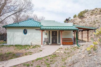77 Nogal Canyon Rd, Bent, NM 88314