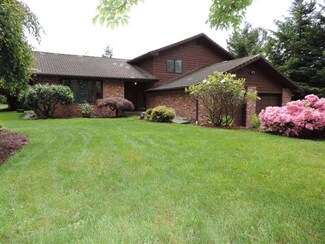 3317 Donnelly Dr SE, Olympia, WA 98501