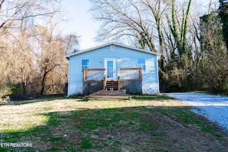 3620 McDonald Rd, Knoxville, TN 37914