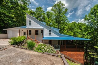 2047 Ridgeview Run, Lynchburg, TN 37352