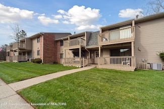 1747 Maple Ridge Rd Unit 15, Haslett, MI 48840