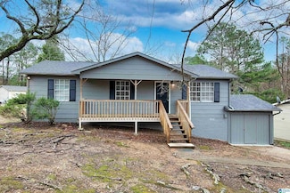 1533 6th Place NW, Center Point, AL 35215