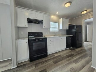 18118 N Us Highway 41 Unit 28-A, Lutz, FL 33549