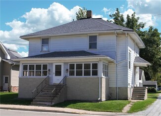 115 E North St, Tipton, IN 46072