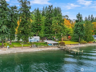 1710 Jacobsen Blvd, Bremerton, WA 98310