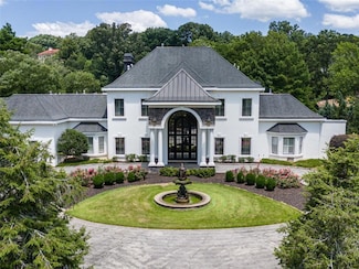 4571 Columns Dr SE, Marietta, GA 30067