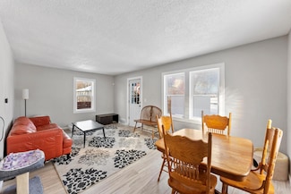 4635 Xenia Ave N, Minneapolis, MN 55422