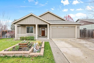 3609 Mallard Ln, Medford, OR 97504