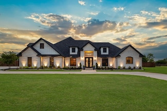 2214 Norwood St, Sherman, TX 75092