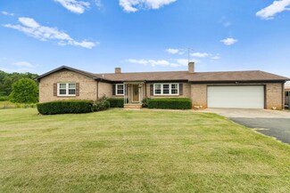 1691 Richmond Hwy, Amherst, VA 24521