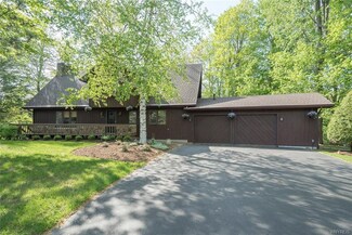 71 Terrace Ln, Elma, NY 14059