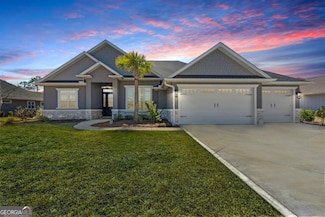 204 Riley Hunter Dr, Kingsland, GA 31548