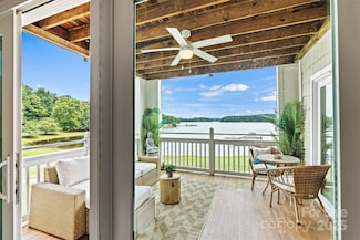 860 Jetton St Unit 59, Davidson, NC 28036