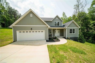2578 Whipporwill Ct, Rural Hall, NC 27045