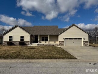 226 Clover Ln, Monroe, IN 46772