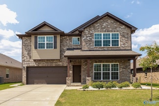 122 Sage Oak Dr, Decatur, AL 35603