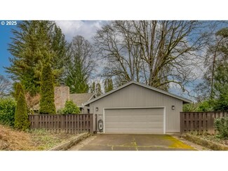 17900 SW Arborcrest Ct, Beaverton, OR 97006