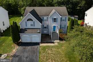 78 Greenbrook Dr, Columbus, NJ 08022